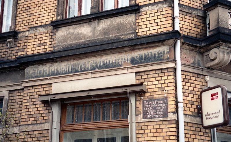 Radebeul, Albertplatz-Ecke Hellerstr., 21.3.1998 (2).jpg - Zigarren - Lebensmittel - Tabak